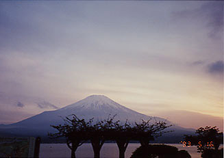 �R���΂̕x�m�R